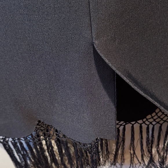 A.L.C Scalloped Black Fringe Hem Pencil Bodycon High Waisted Tassel Skirt - Picture 10 of 13